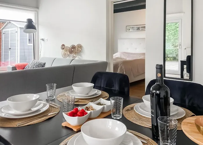 2 Bedroom In * Noordwijkerhout