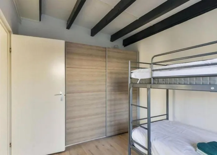 2 Bedroom In בית נופש *